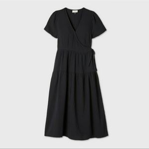 Universal thread short sleeve wrap dress size s